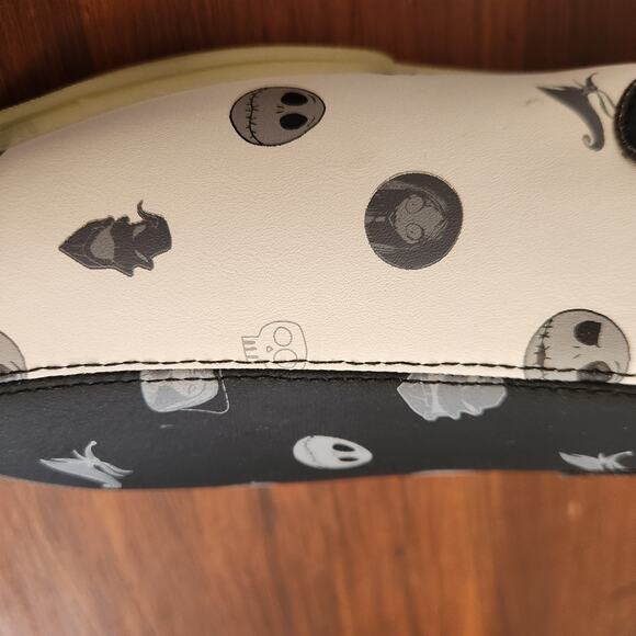 Disney's Nightmare Before Christmas‎ Men's Size 11 Glow in the Dark Shoes New - Picture 12 of 14